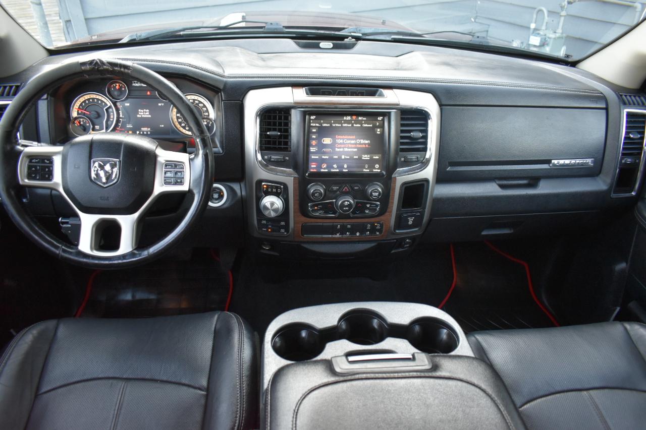 RAM 1500 Laramie Crew Cab 4WD 2018