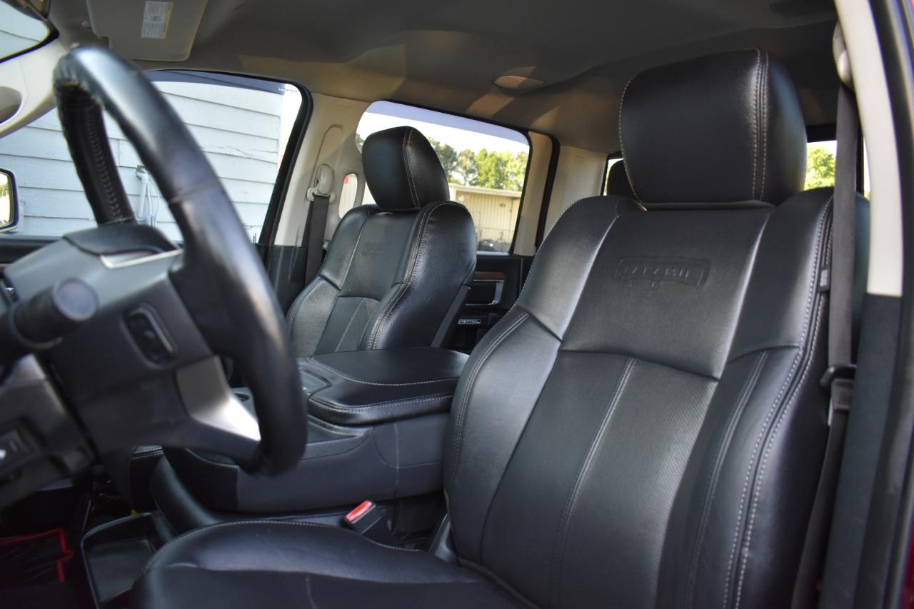 RAM 1500 Laramie Crew Cab 4WD 2018