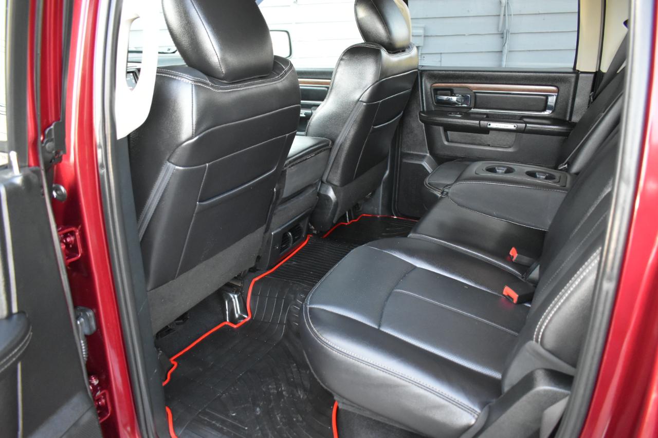 RAM 1500 Laramie Crew Cab 4WD 2018