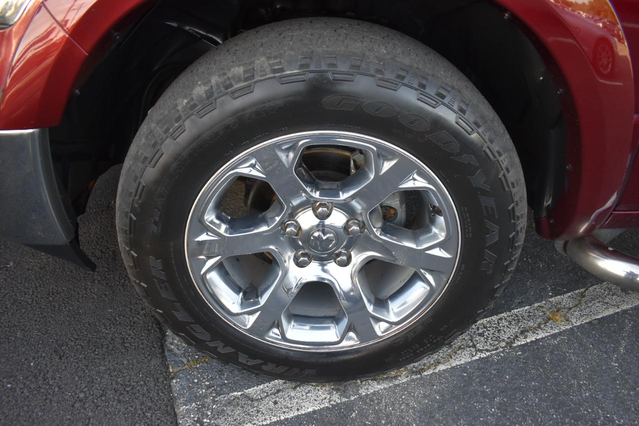 RAM 1500 Laramie Crew Cab 4WD 2018