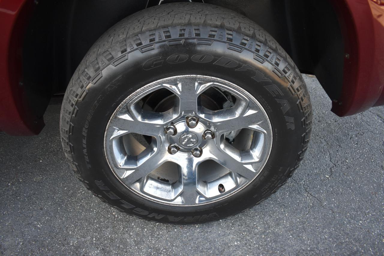 RAM 1500 Laramie Crew Cab 4WD 2018