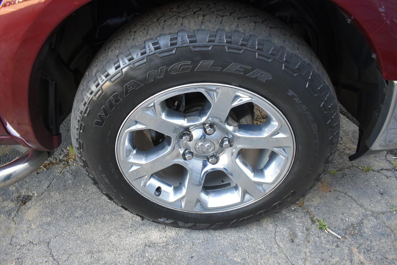 RAM 1500 Laramie Crew Cab 4WD 2018