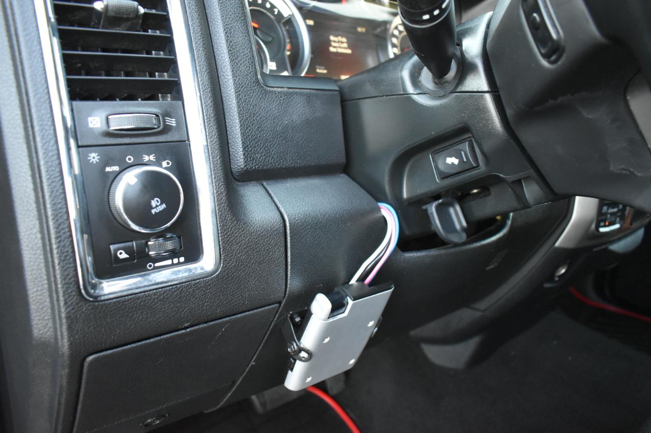 RAM 1500 Laramie Crew Cab 4WD 2018