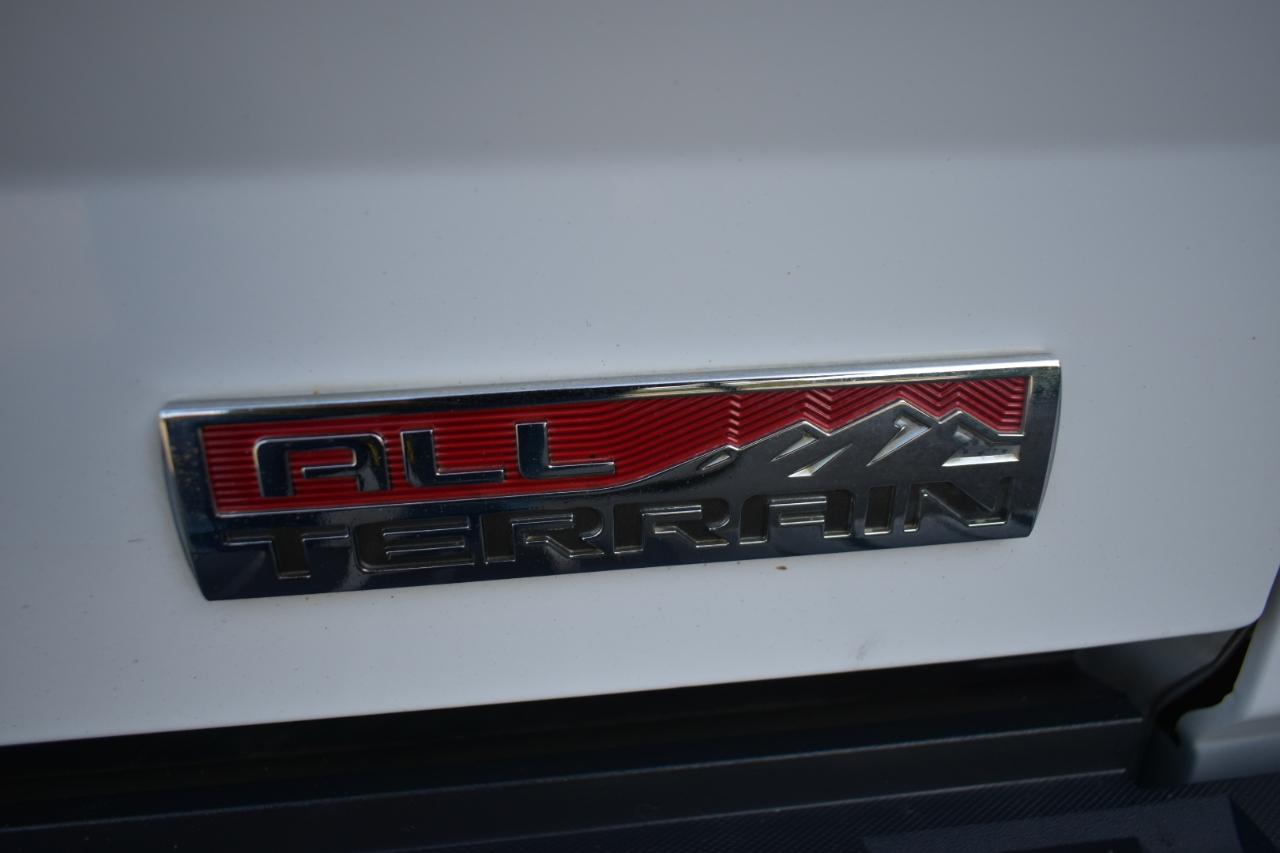 GMC Sierra 1500 SLT Crew Cab Long Box 4WD 2017