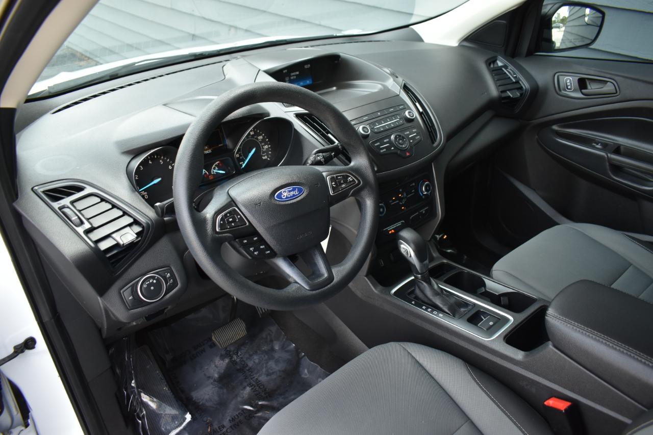 Ford Escape S FWD 2019