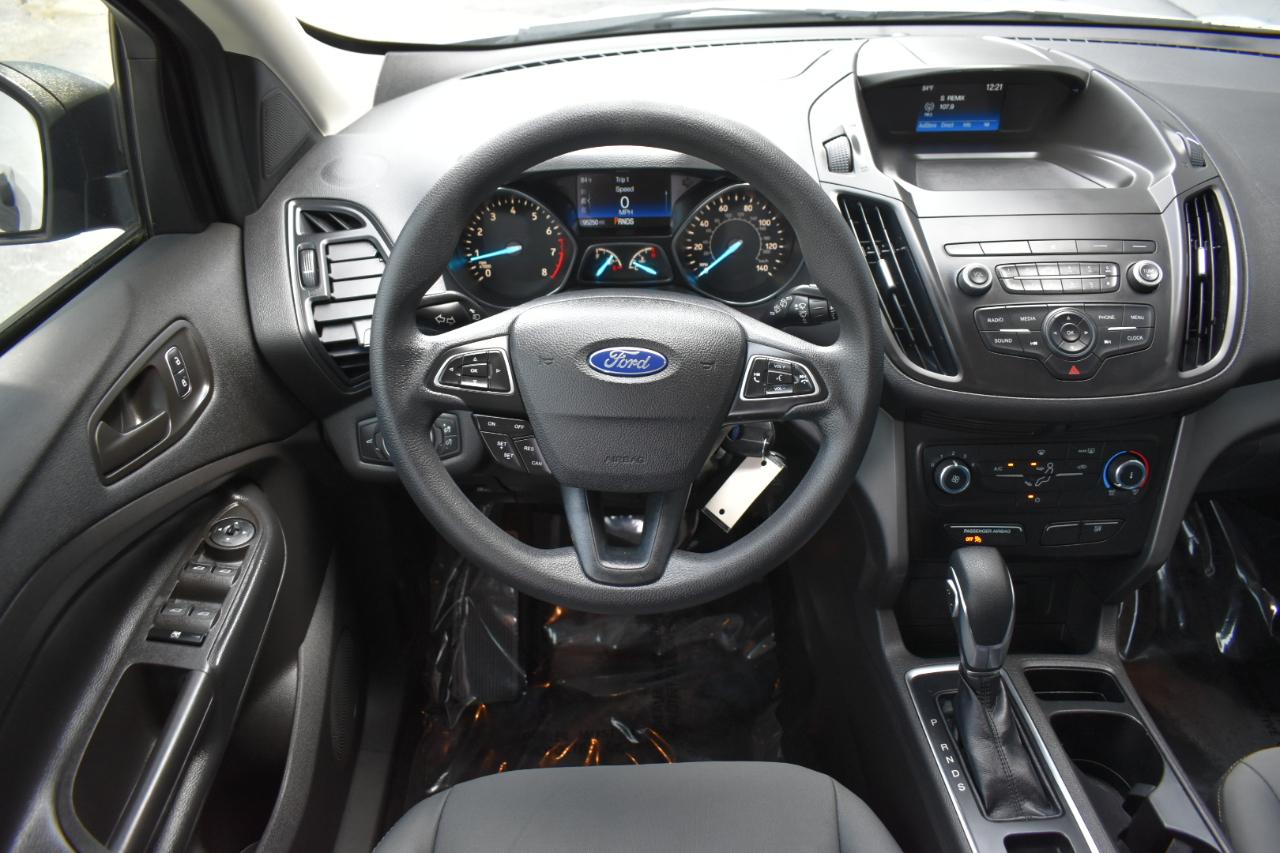 Ford Escape S FWD 2019