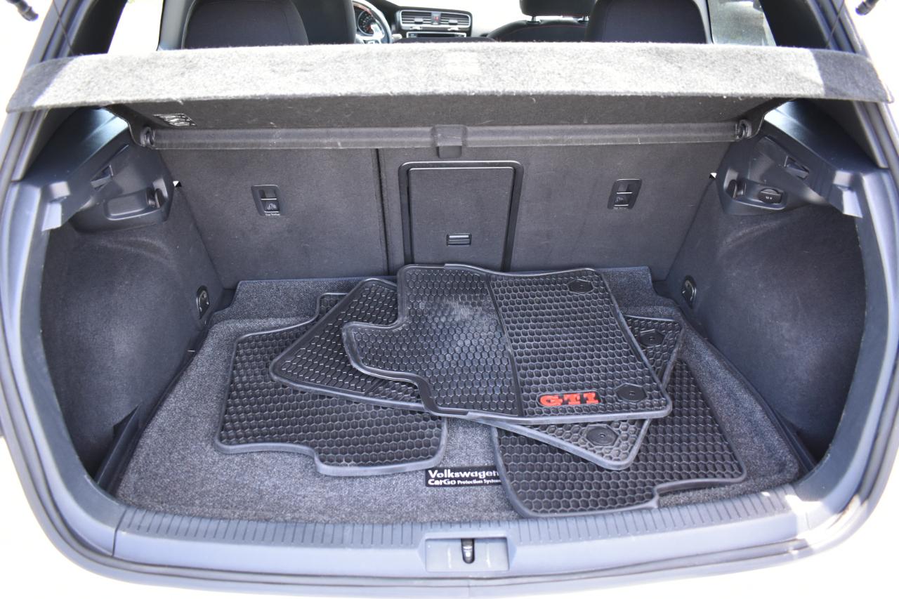 Volkswagen GTI S 6A 2-Door 2015