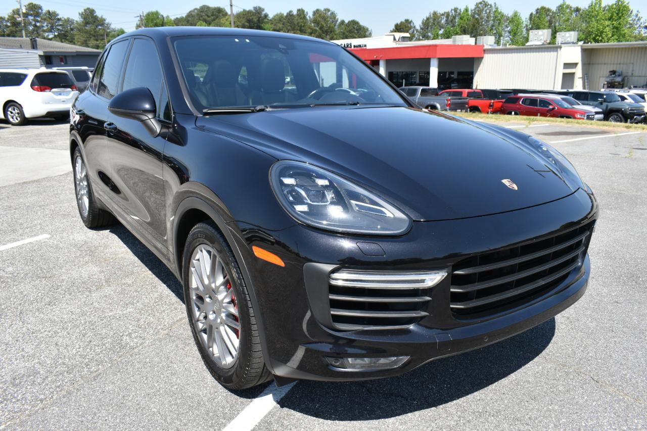 Porsche Cayenne Turbo 2015