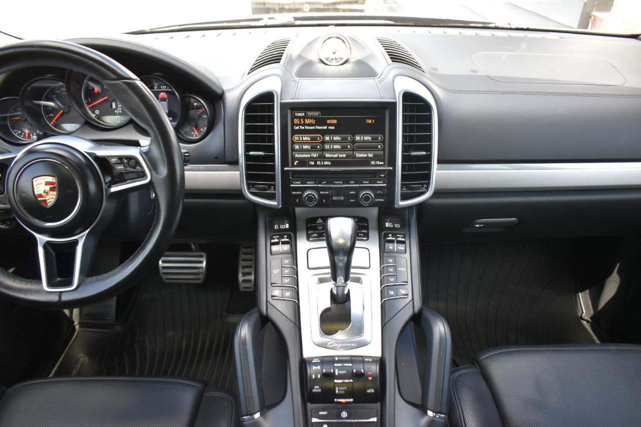 Porsche Cayenne Turbo 2015
