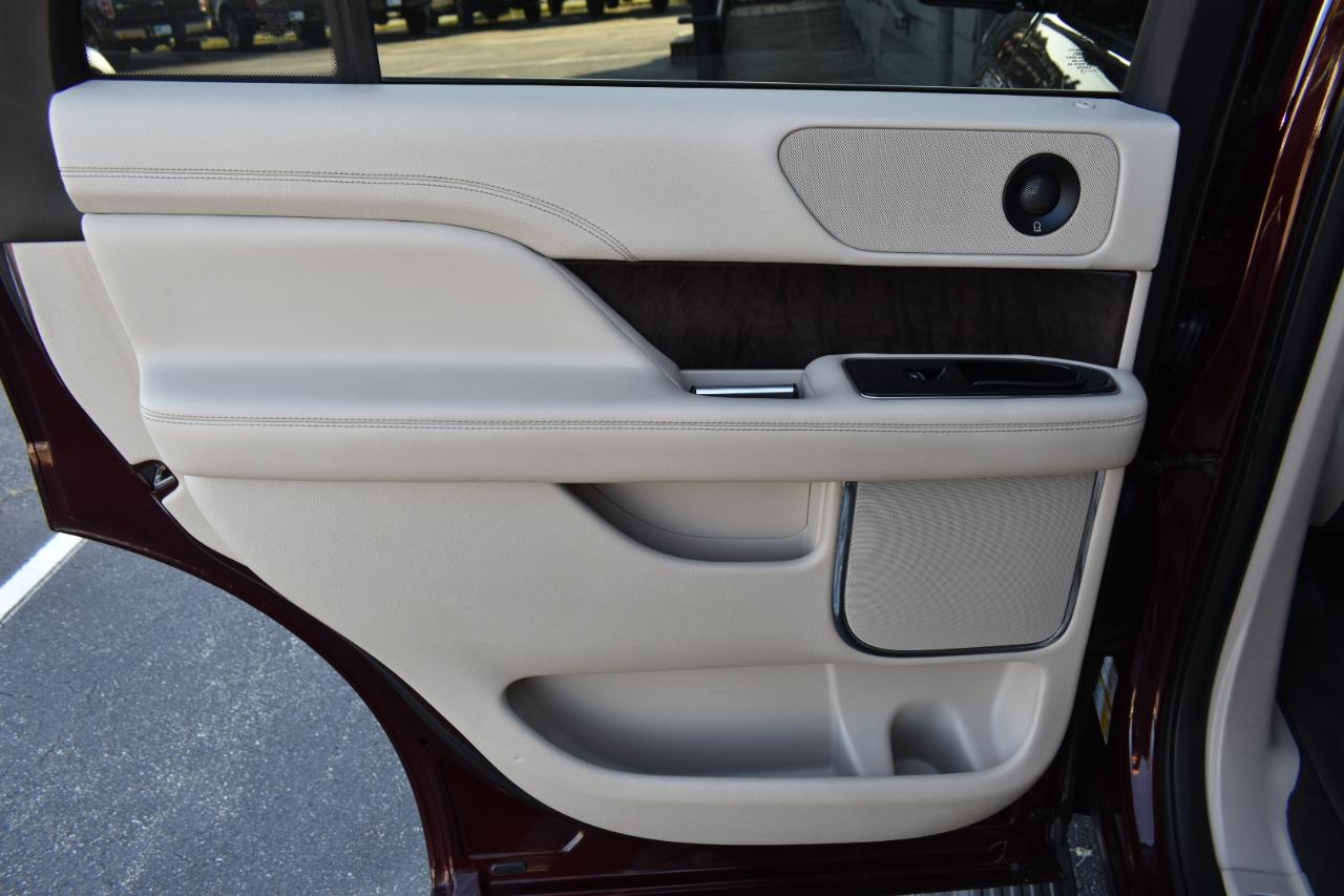 Lincoln Navigator Select 2WD 2018