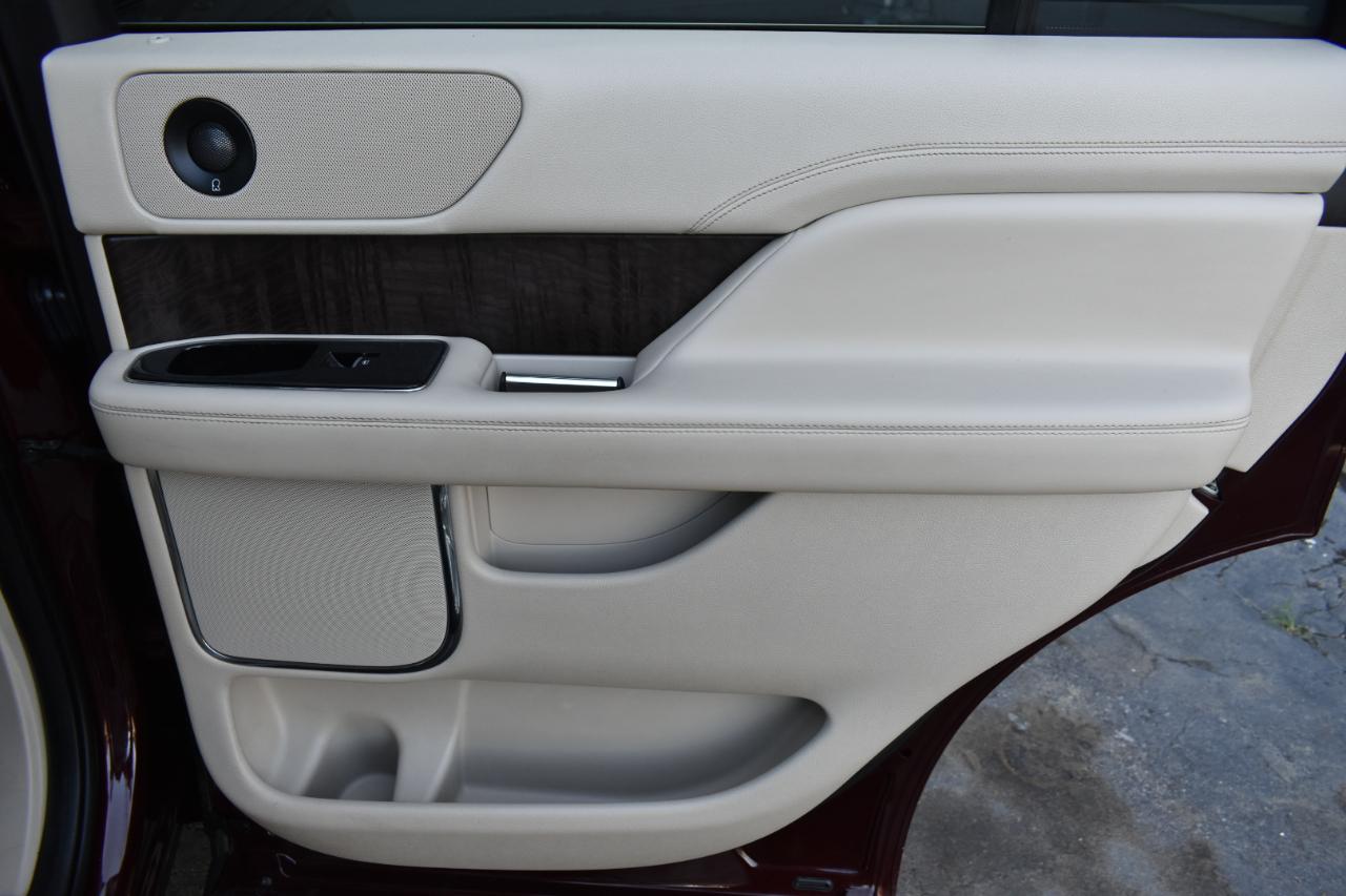 Lincoln Navigator Select 2WD 2018