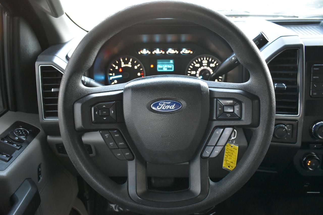 Ford F-150 XLT SuperCrew 4WD 2018