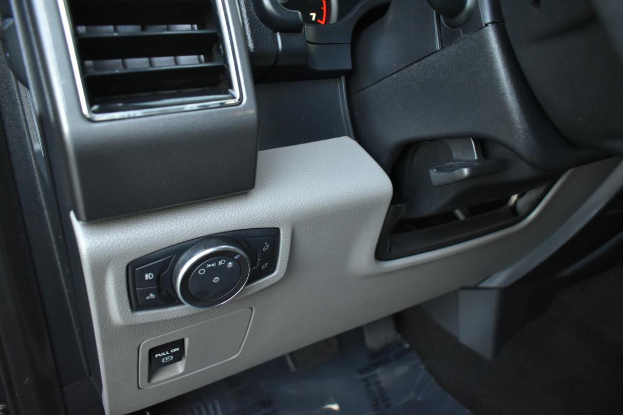 Ford F-150 XLT SuperCrew 4WD 2018