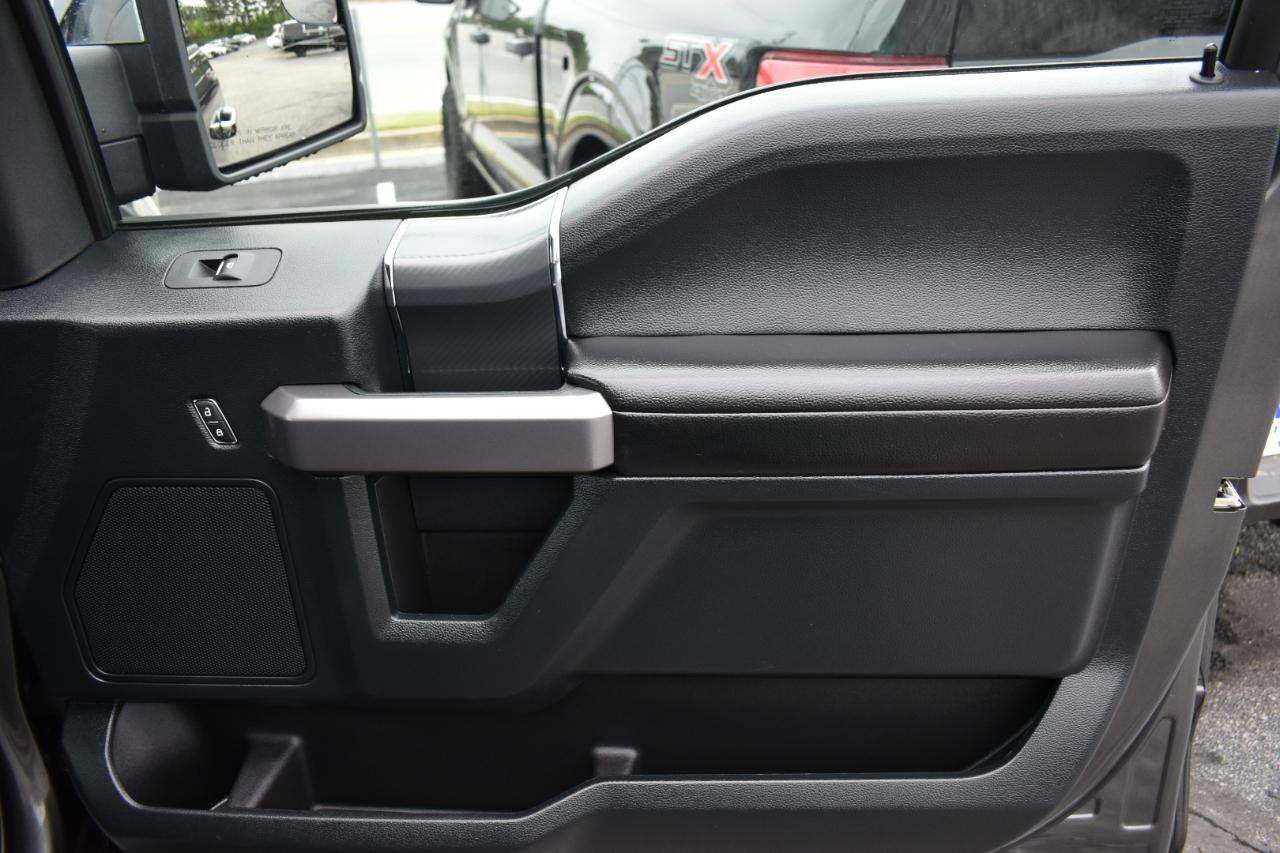 Ford F-150 XLT SuperCrew 4WD 2019