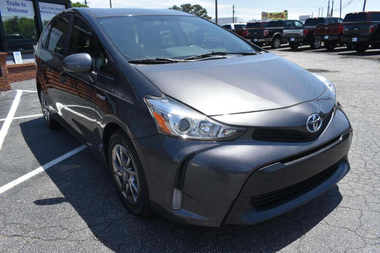 Toyota Prius V Three 2017