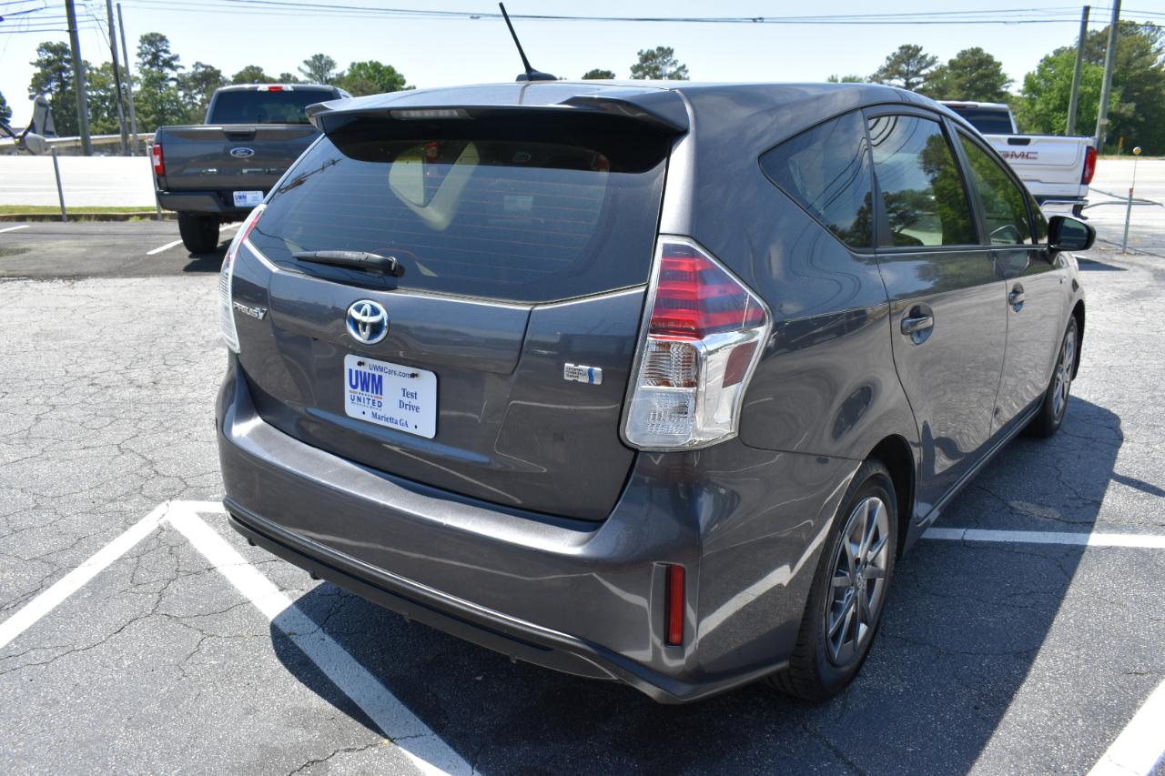 Toyota Prius V Three 2017