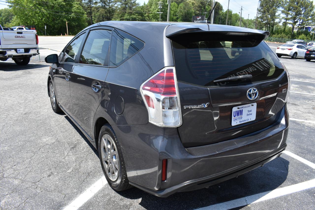 Toyota Prius V Three 2017