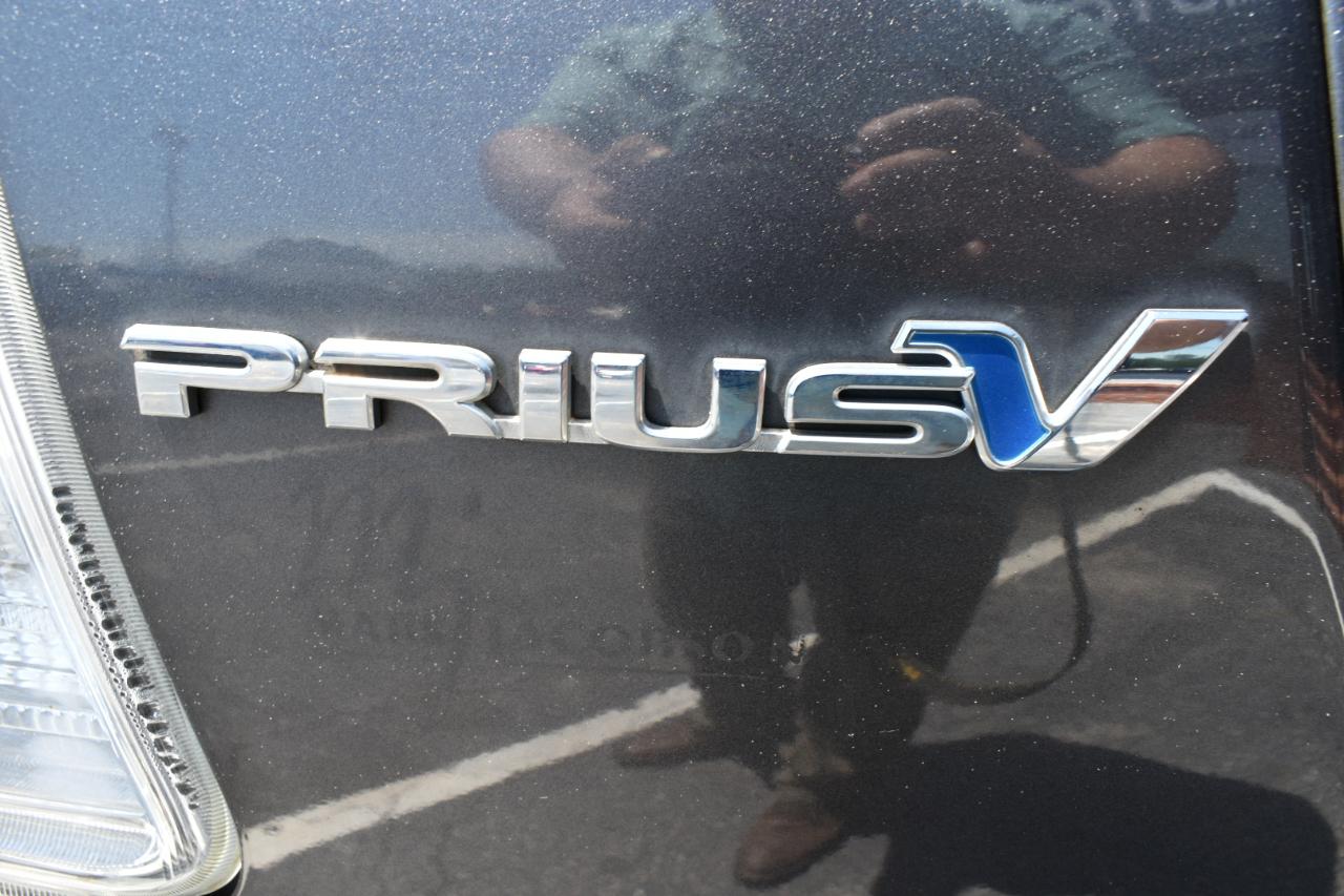 Toyota Prius V Three 2017