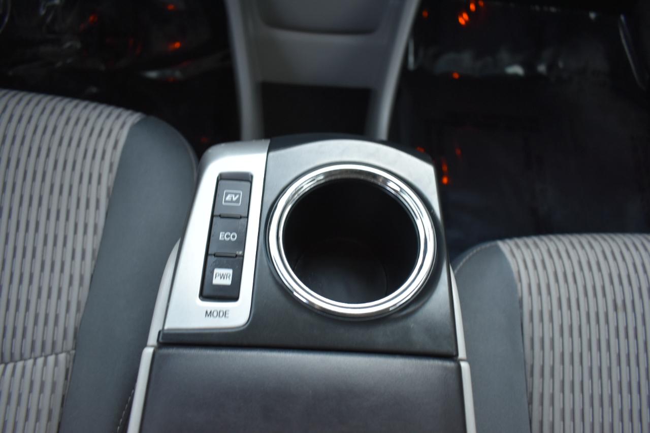 Toyota Prius V Three 2017