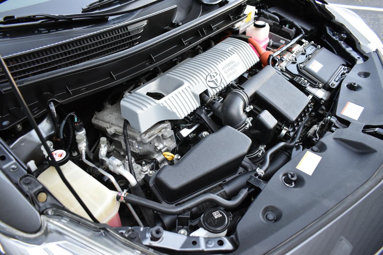 Toyota Prius V Three 2017