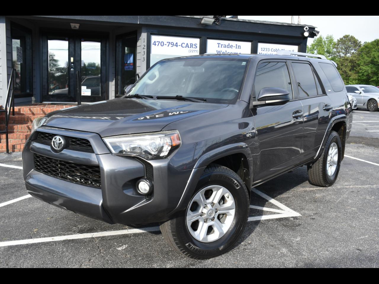 Toyota 4Runner SR5 2WD 2018