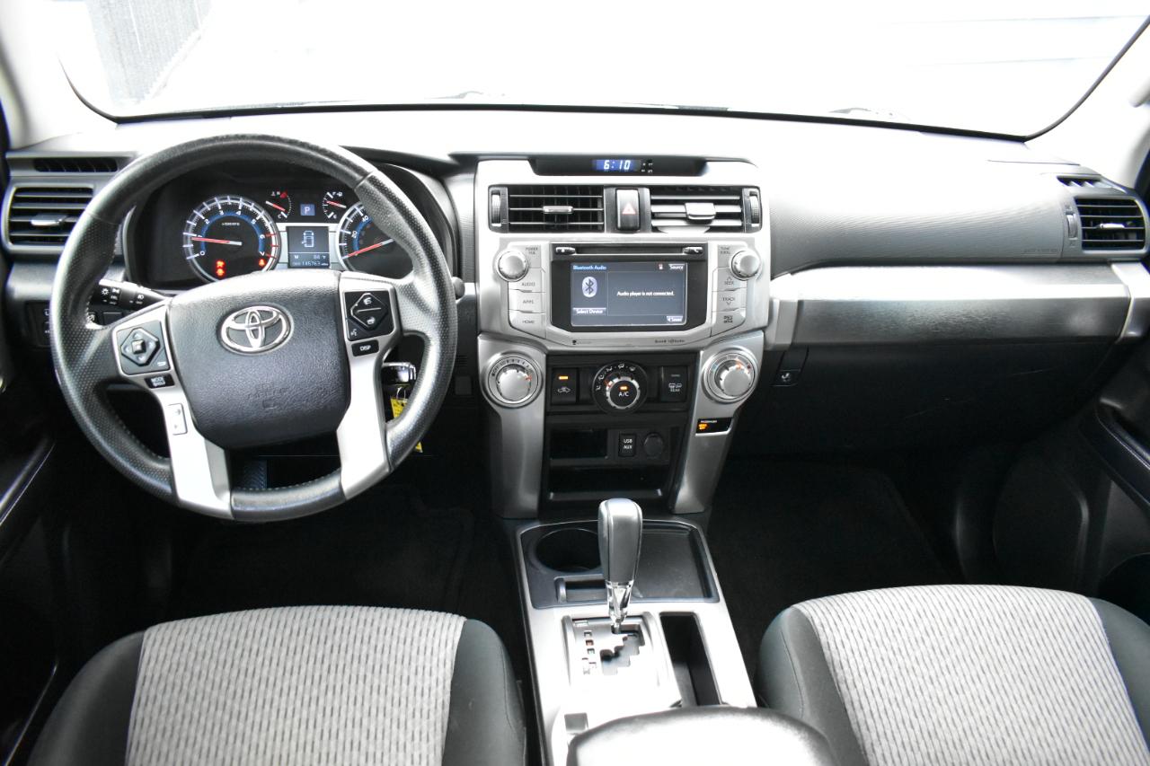 Toyota 4Runner SR5 2WD 2018