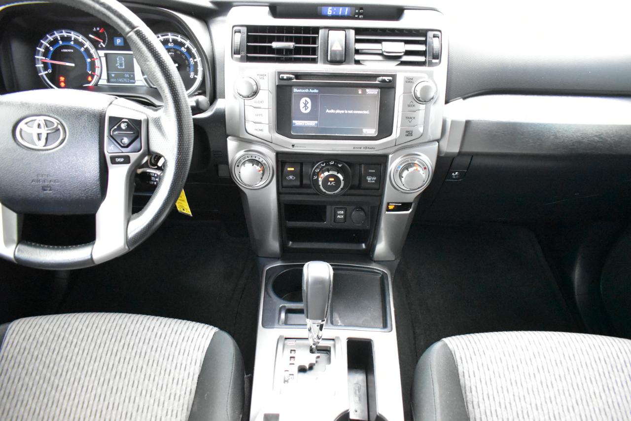 Toyota 4Runner SR5 2WD 2018