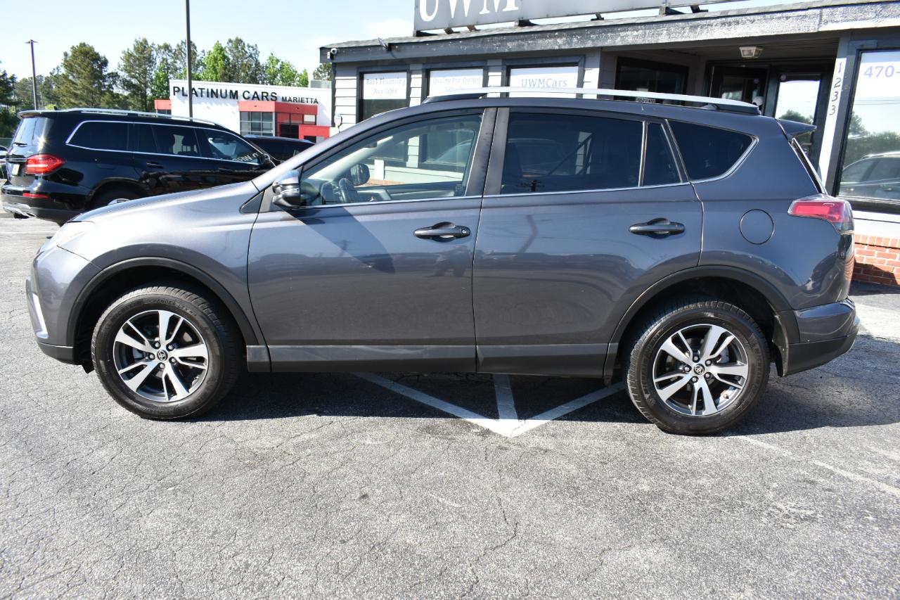 Toyota RAV4 XLE FWD 2016