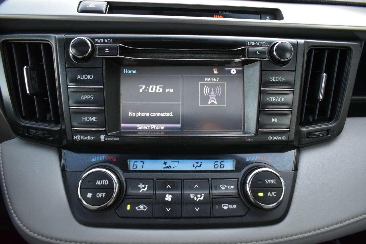 Toyota RAV4 XLE FWD 2016