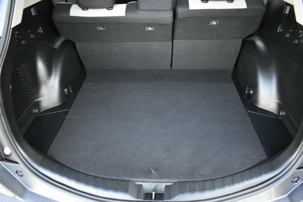 Toyota RAV4 XLE FWD 2016