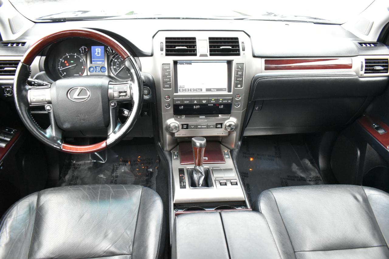 Lexus GX 460 Base 2017