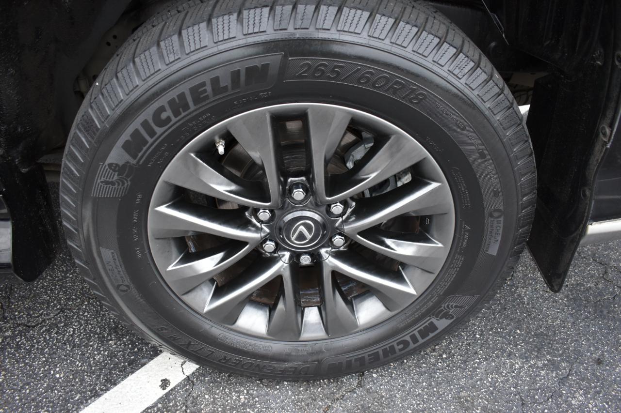 Lexus GX 460 Base 2017