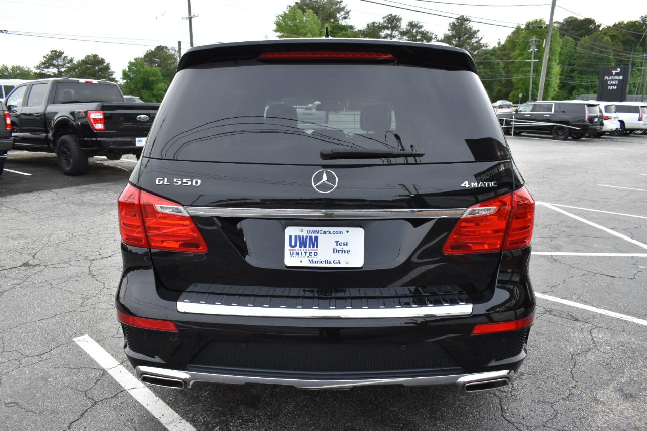 Mercedes-Benz GL-Class GL550 4MATIC 2016