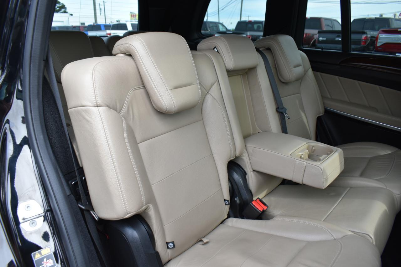 Mercedes-Benz GL-Class GL550 4MATIC 2016