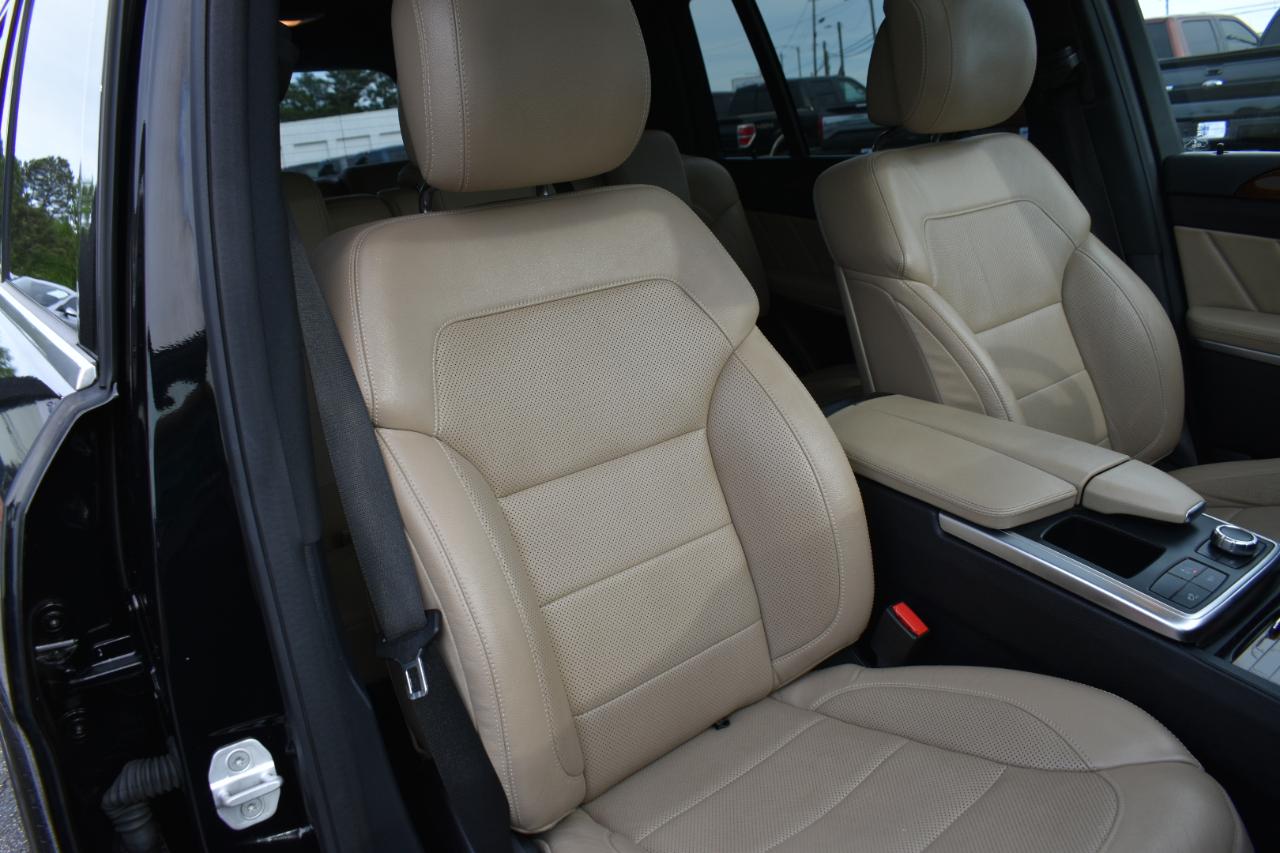 Mercedes-Benz GL-Class GL550 4MATIC 2016