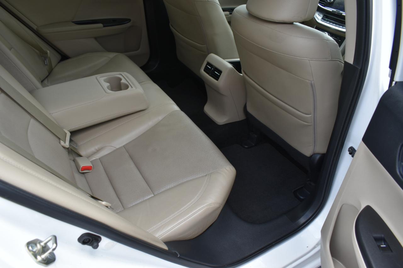 Honda Accord EX-L V6 Sedan AT 2015