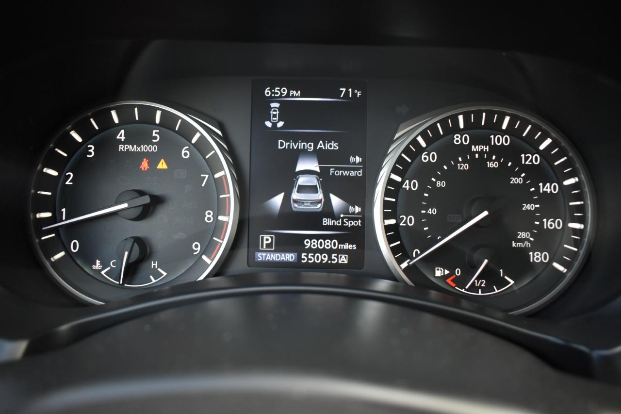 Infiniti Q50 Red Sport 400 2019