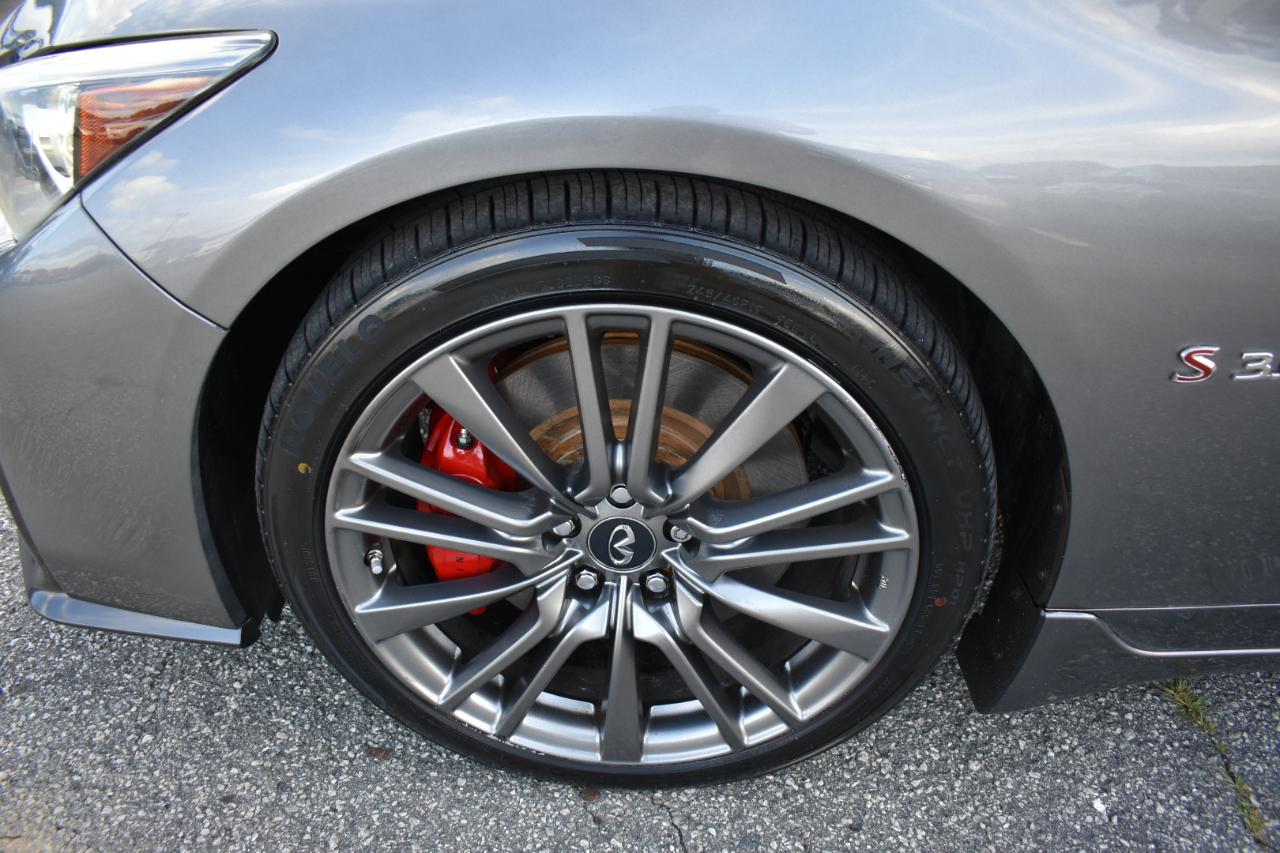 Infiniti Q50 Red Sport 400 2019