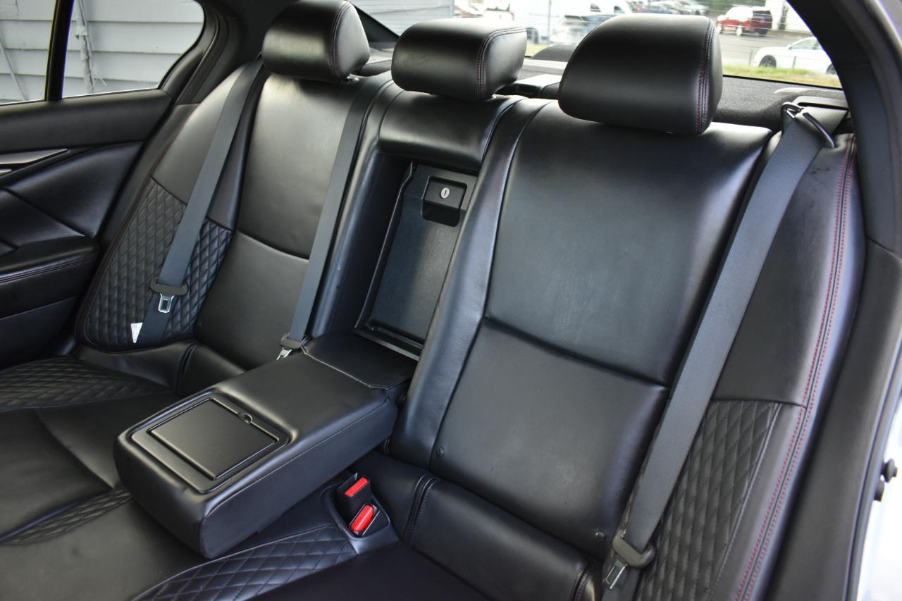 Infiniti Q50 Red Sport 400 2019