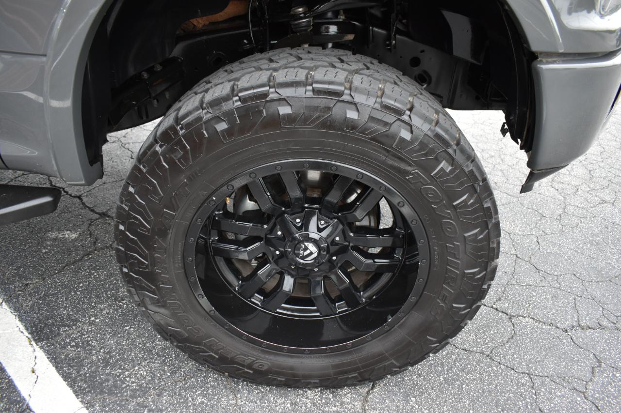 Ford F-150 XLT SuperCrew 4WD 2018