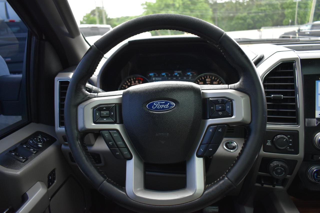 Ford F-150 Lariat SuperCrew 4WD 2017