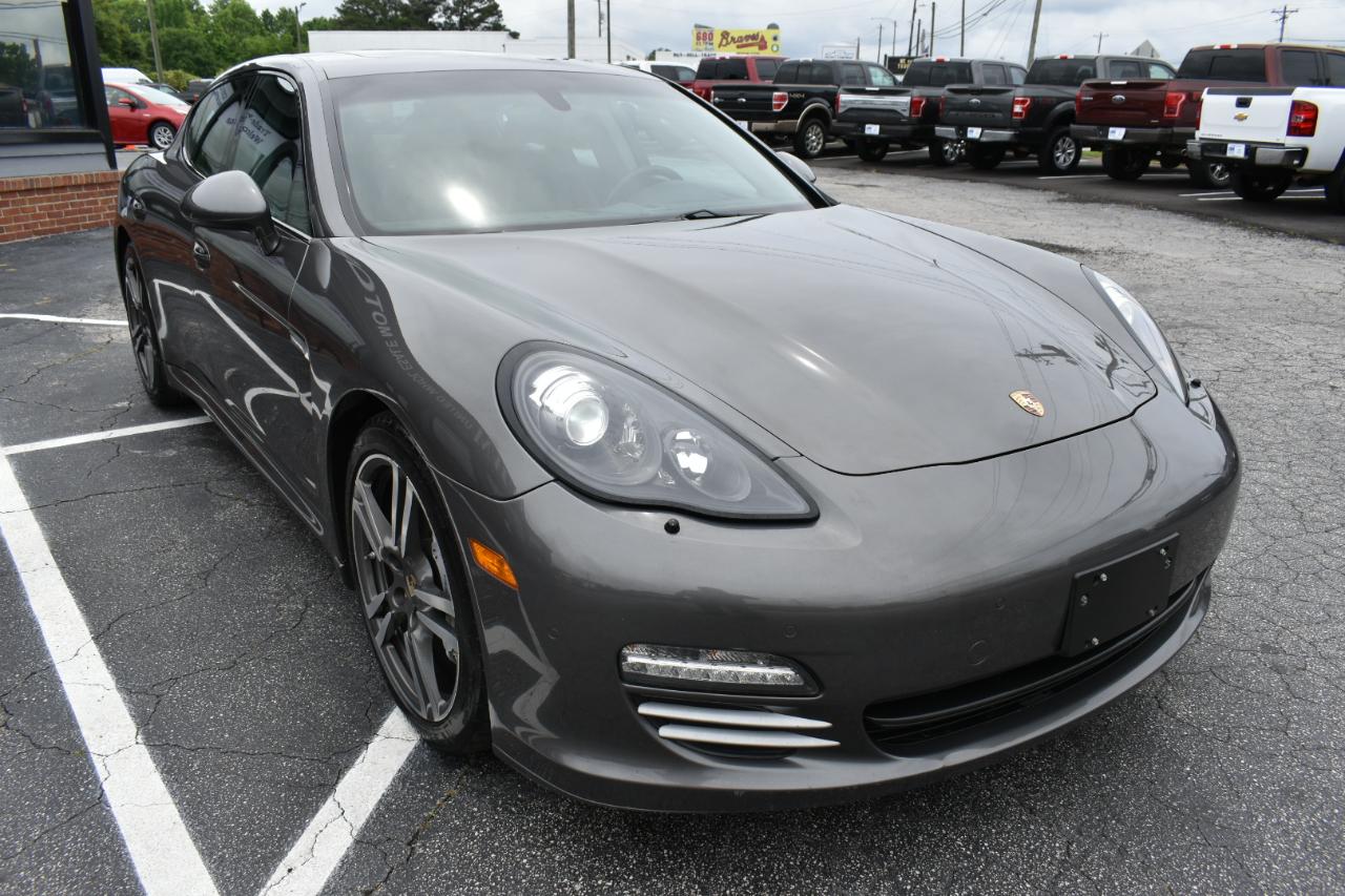 Porsche Panamera 4S AWD 2013