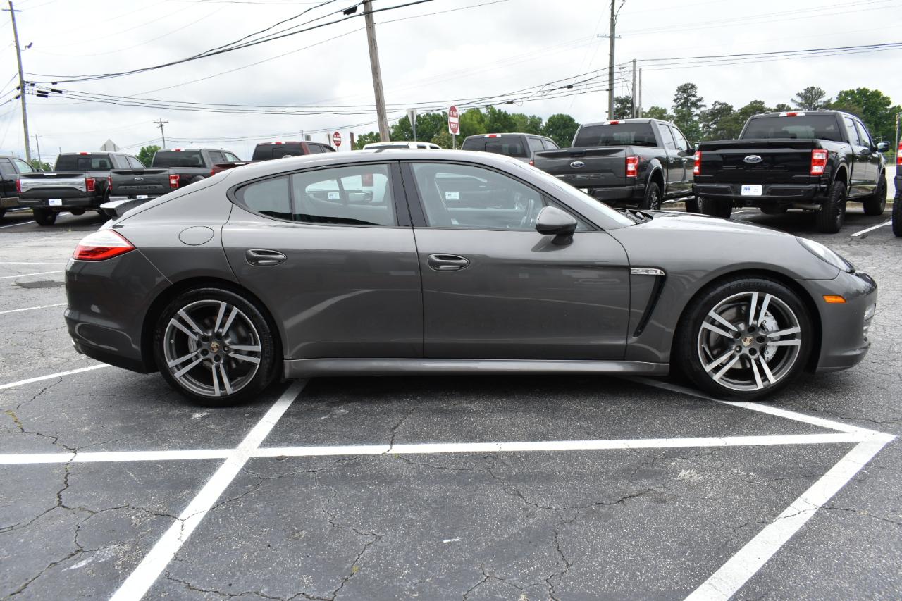 Porsche Panamera 4S AWD 2013