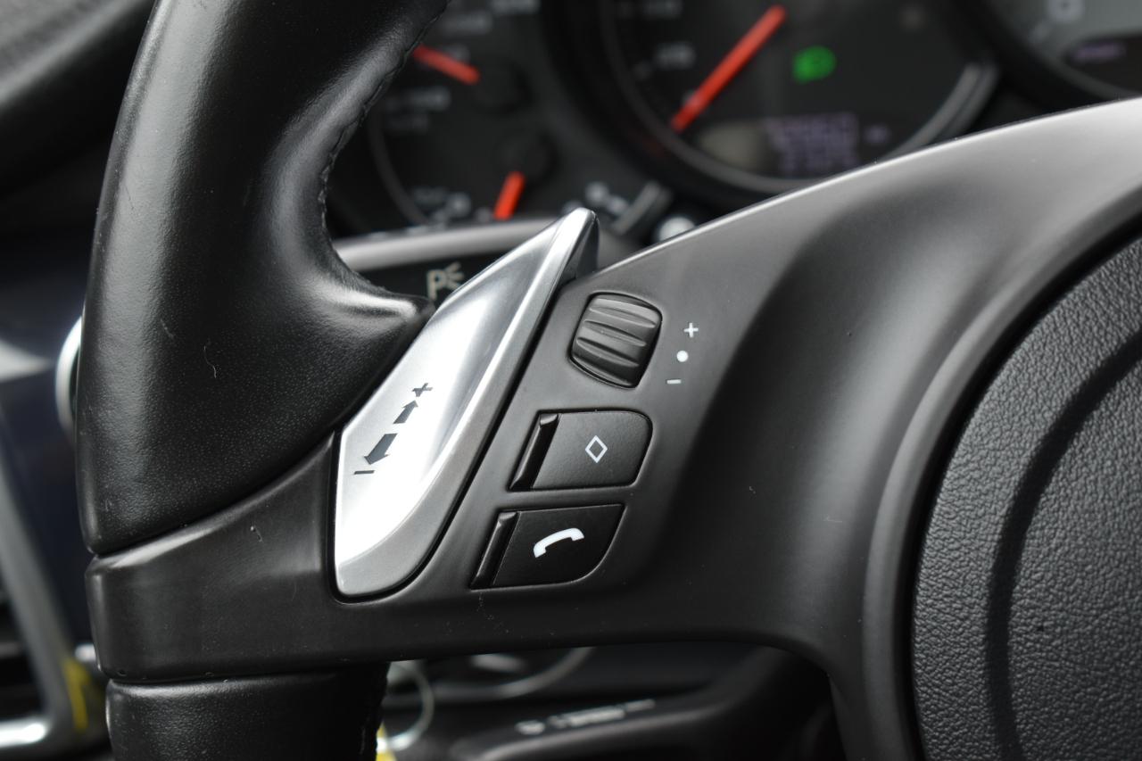 Porsche Panamera 4S AWD 2013