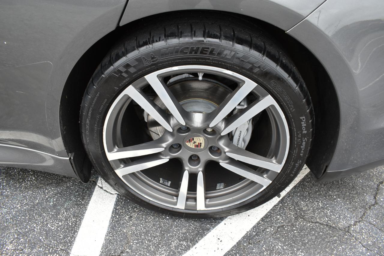 Porsche Panamera 4S AWD 2013