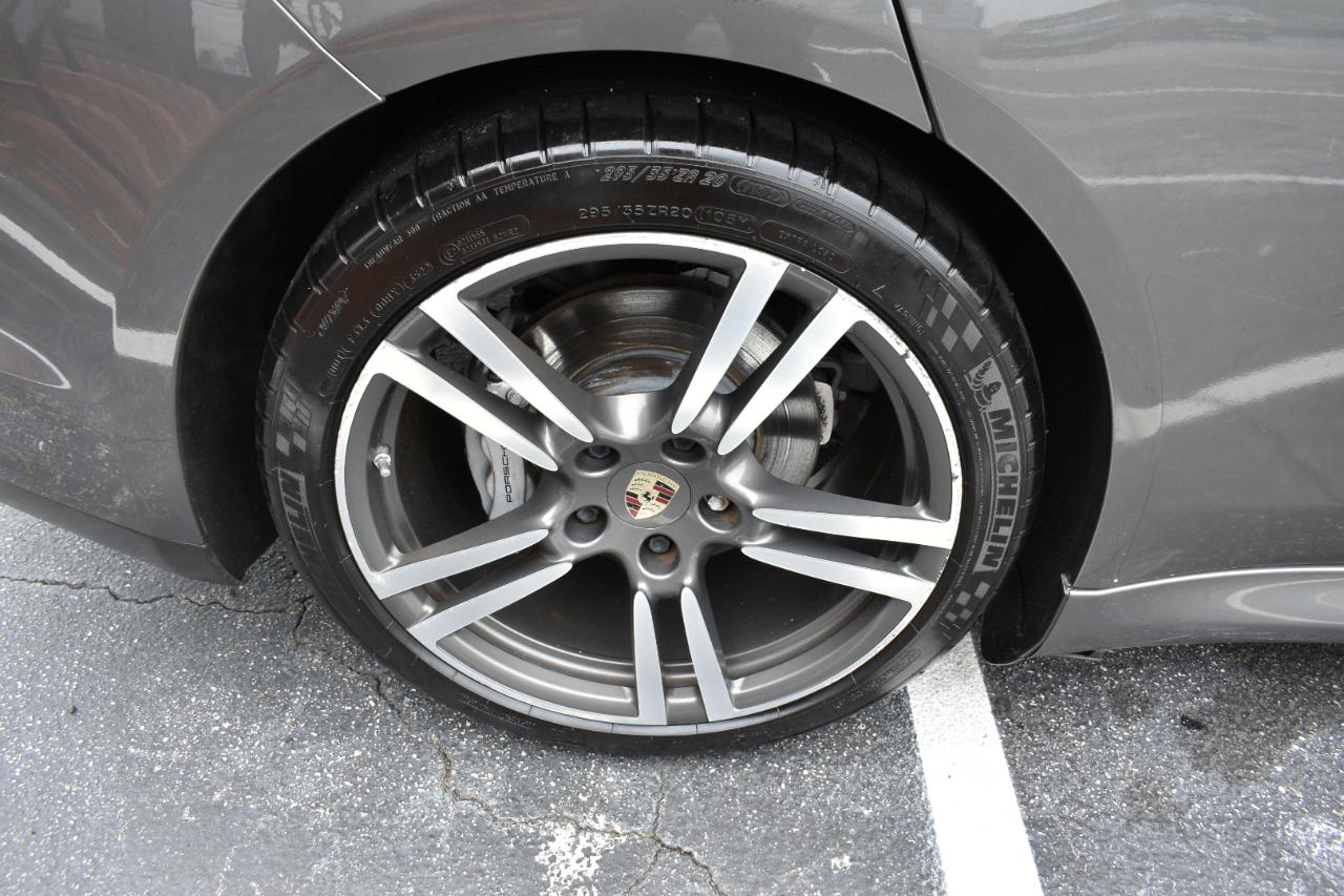 Porsche Panamera 4S AWD 2013