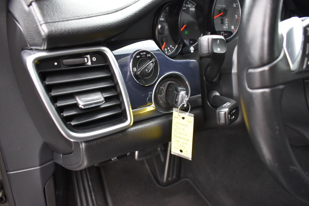 Porsche Panamera 4S AWD 2013