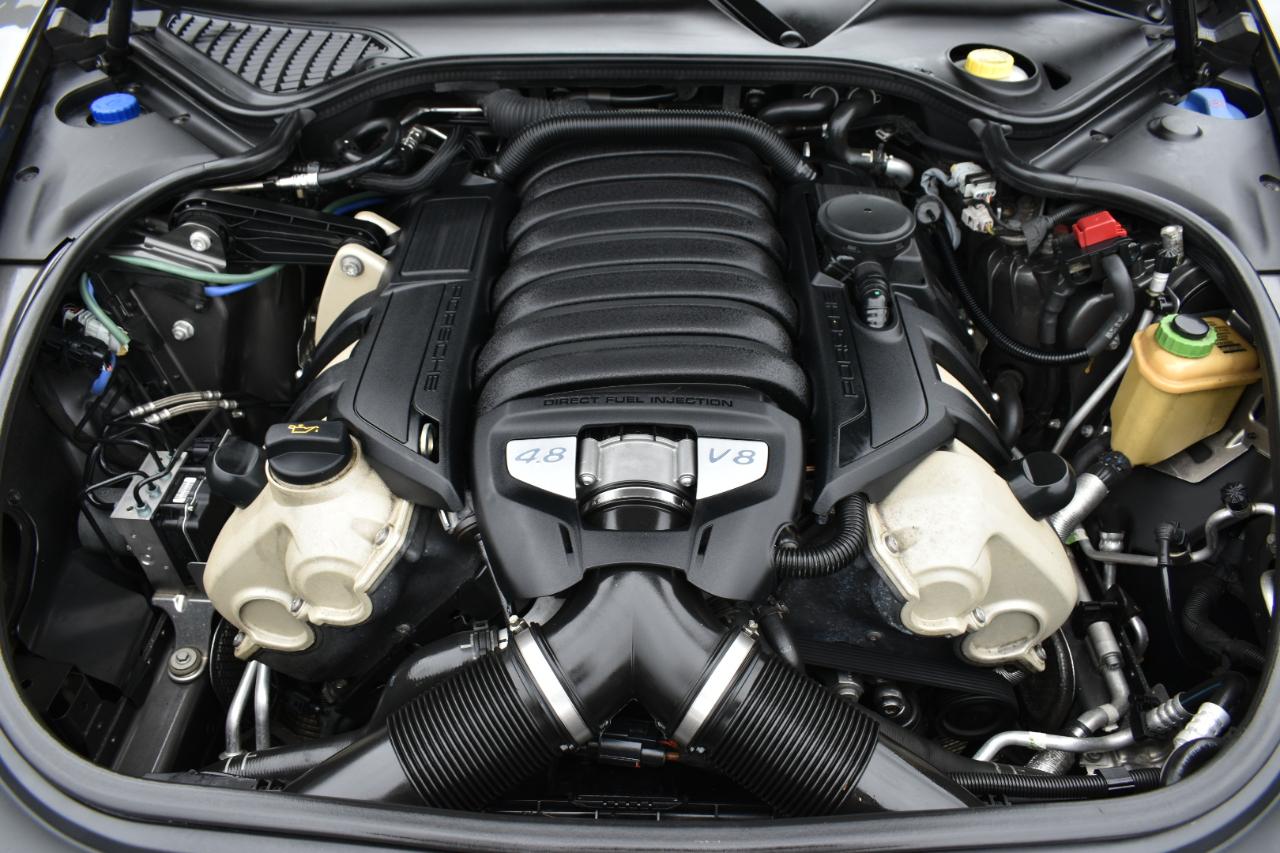 Porsche Panamera 4S AWD 2013