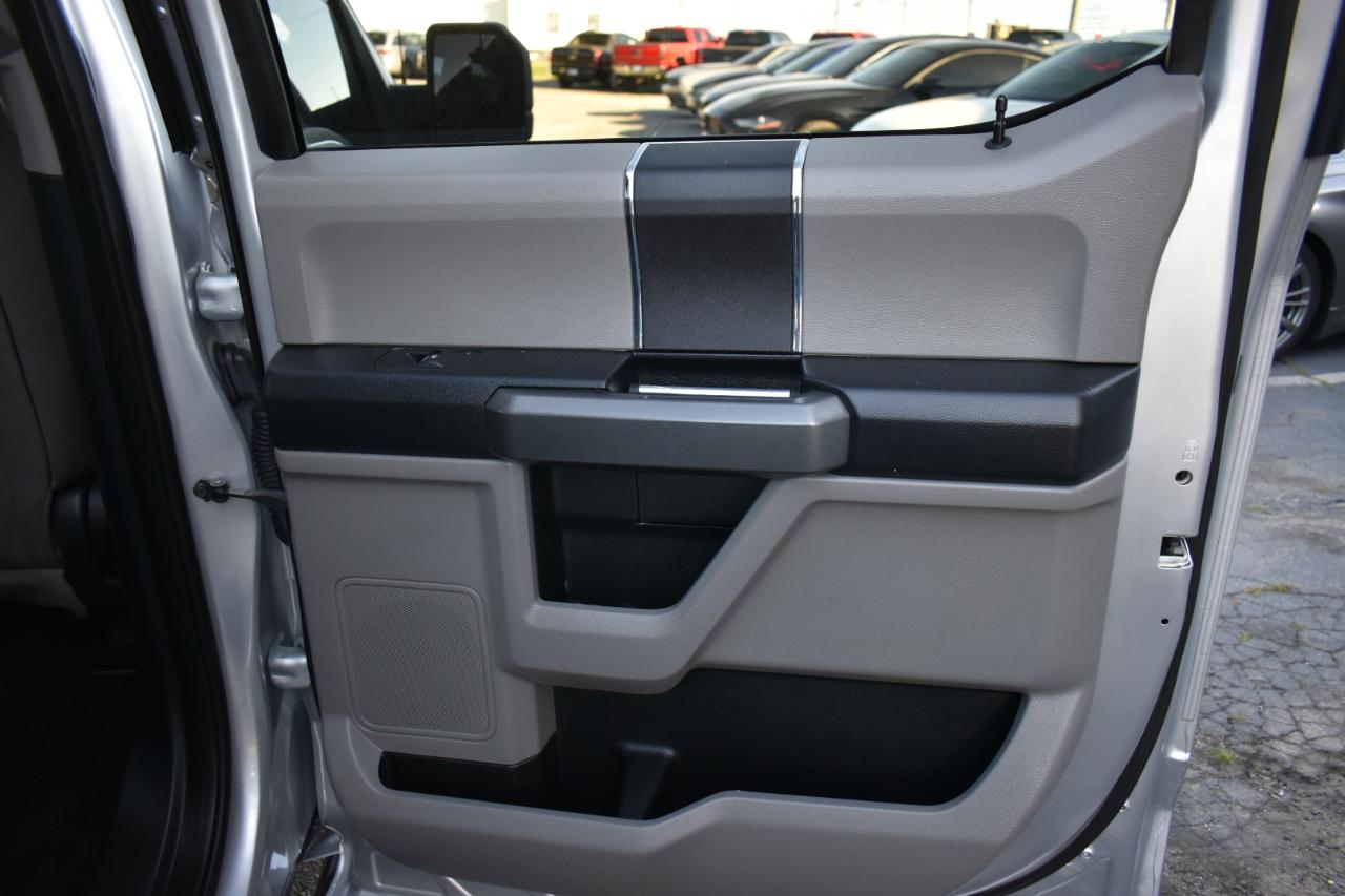 Ford F-150 XLT SuperCrew 4WD 2017