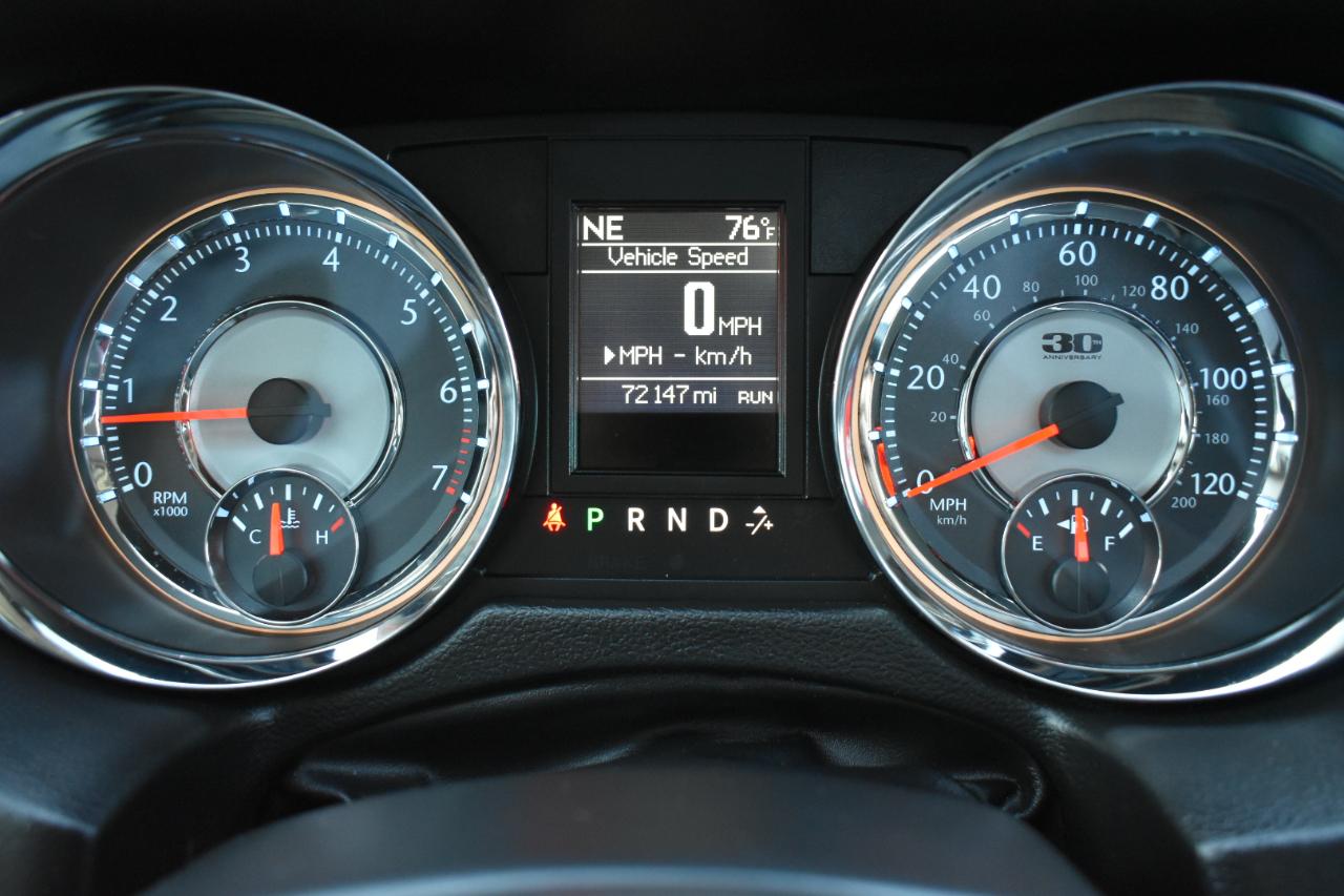 Chrysler Town & Country Touring-L 2014